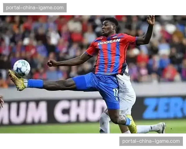 塞维利亚0-2瓦伦西亚，主队连续五轮不胜深陷保级区